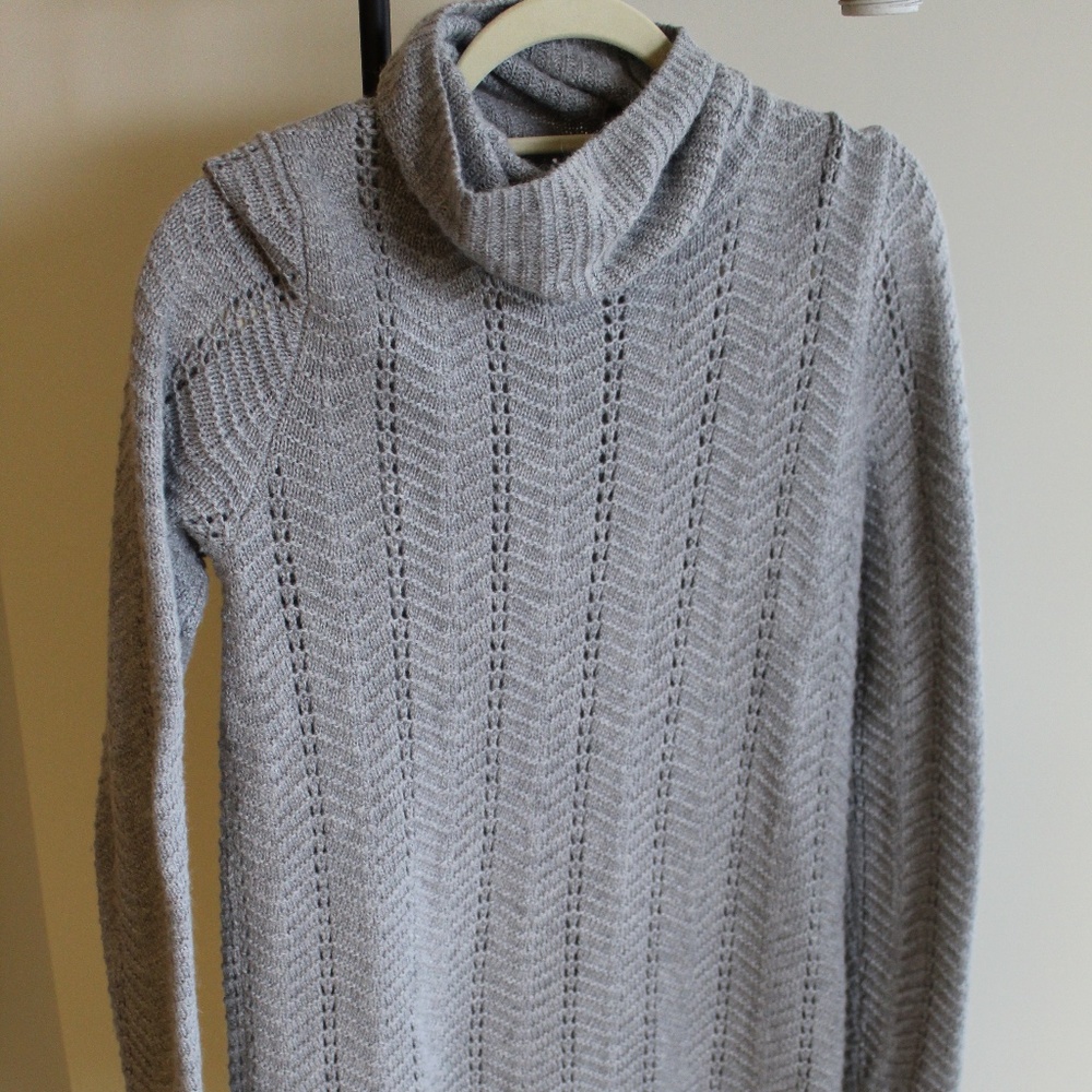 Ann Taylor Loft Grey Sweater